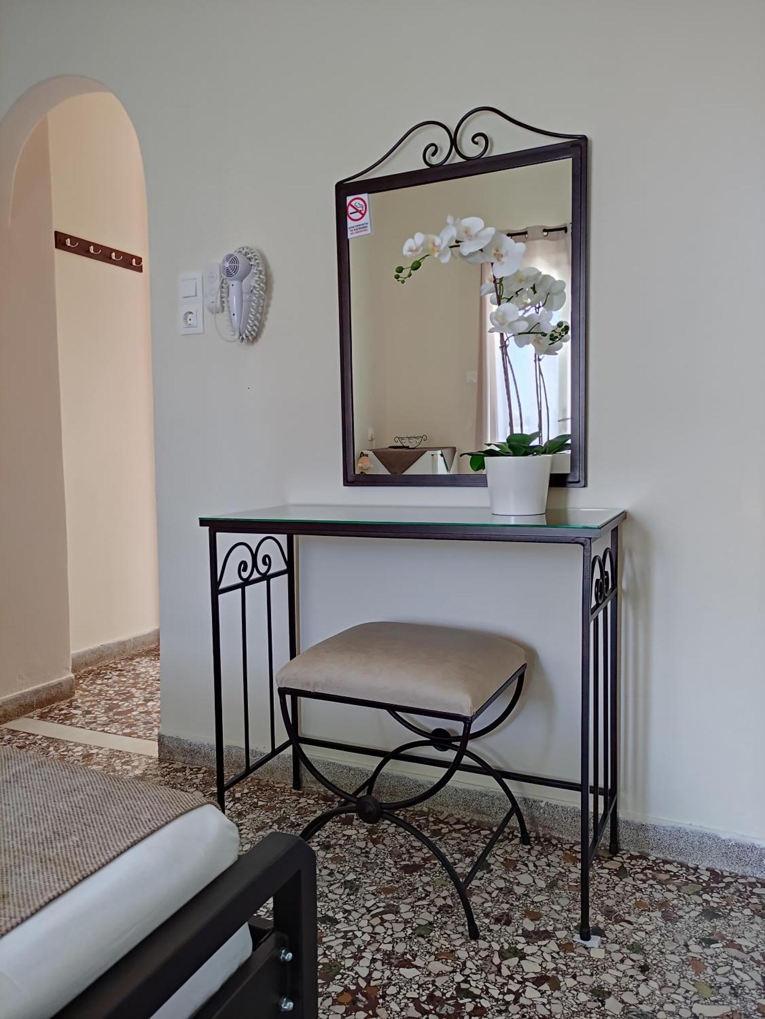 Paradise Garden Paros Piso Livadi Exterior photo